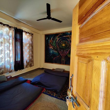 Flipsyde Retreat Otel Kasol Dış mekan fotoğraf