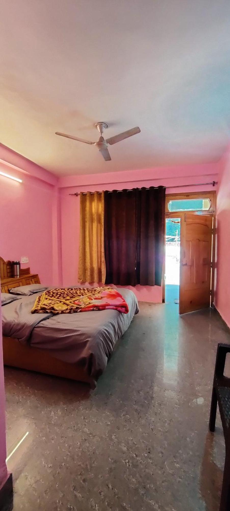 Flipsyde Retreat Otel Kasol Dış mekan fotoğraf