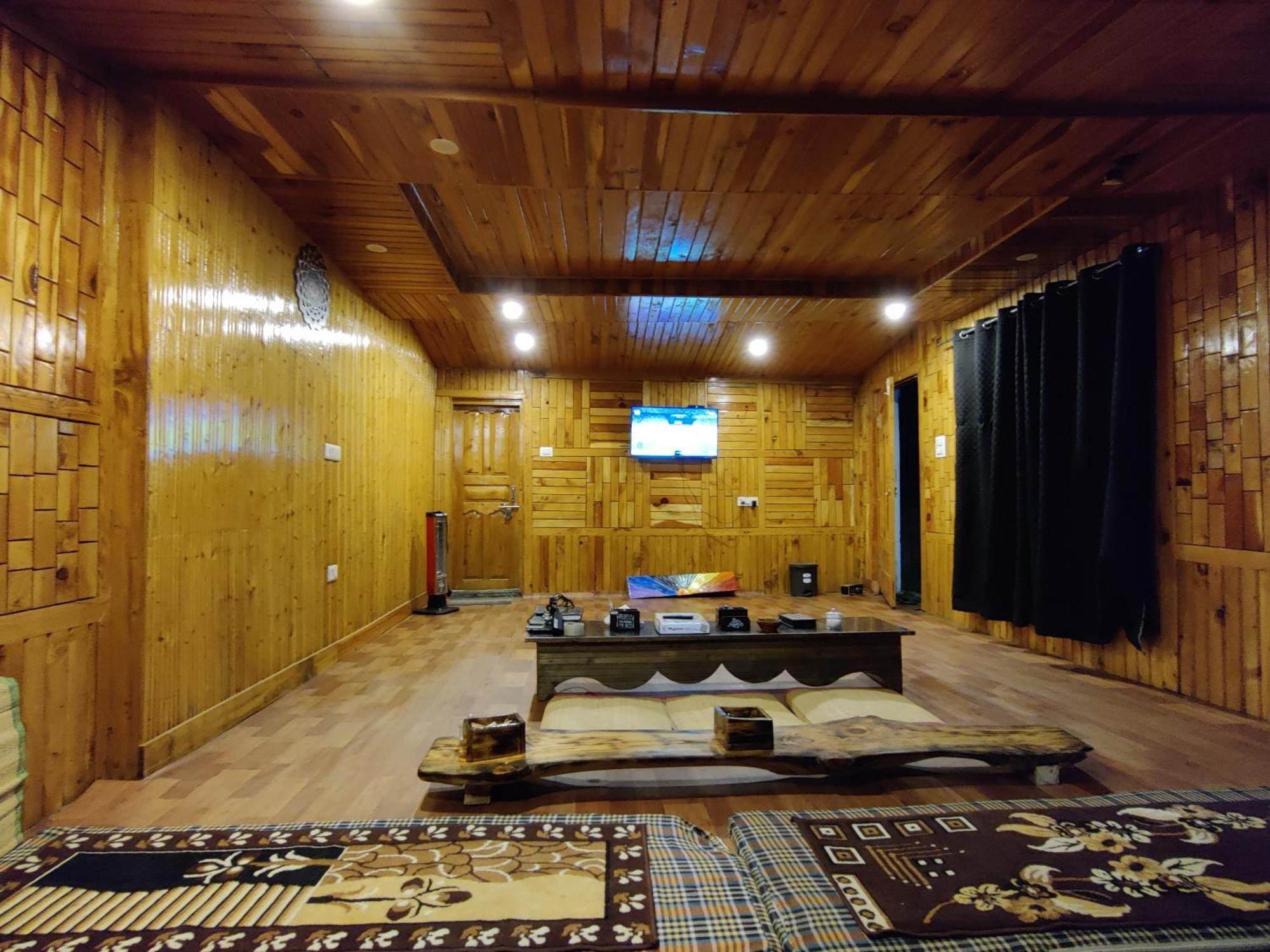 Flipsyde Retreat Otel Kasol Dış mekan fotoğraf