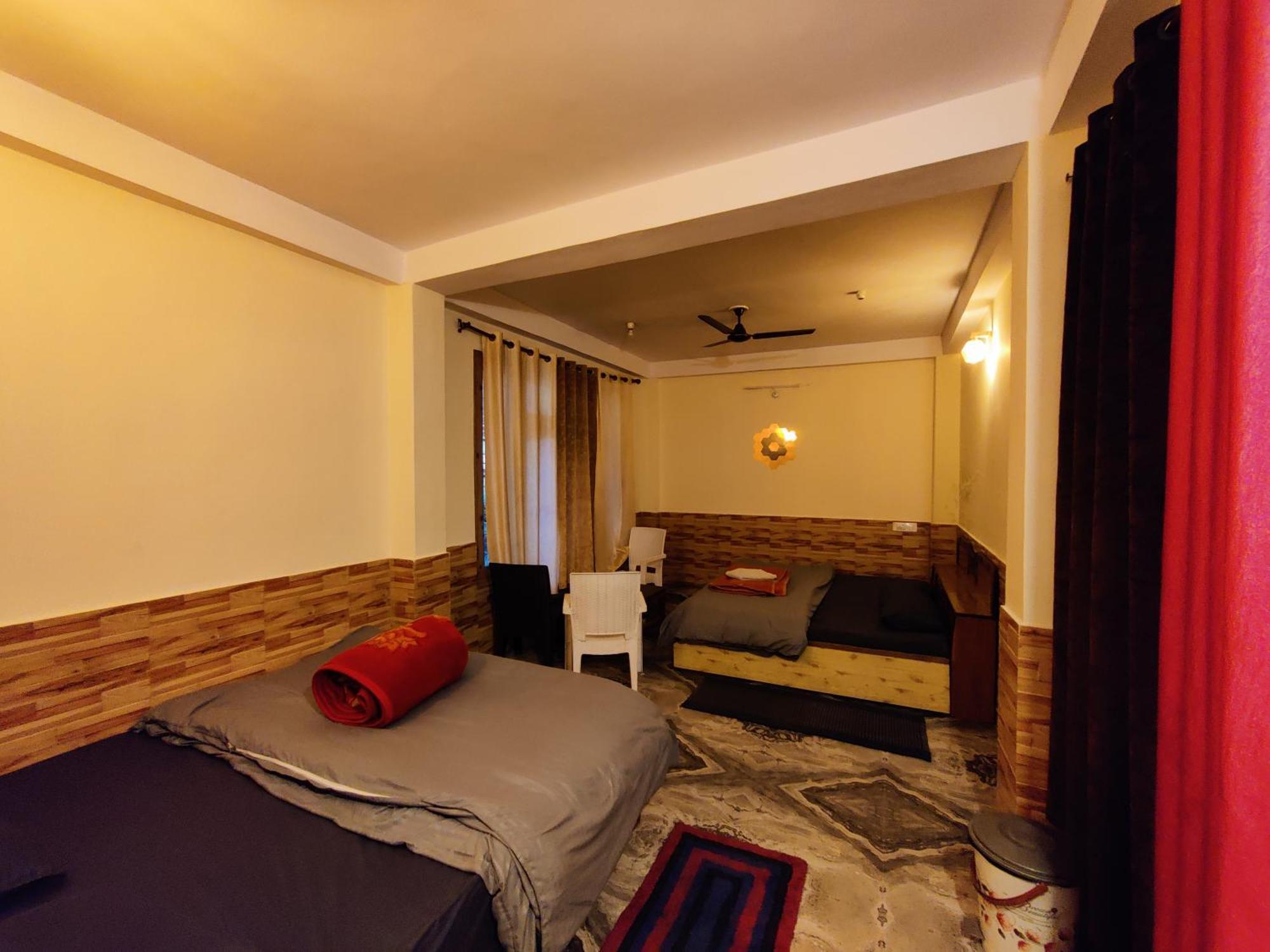 Flipsyde Retreat Otel Kasol Dış mekan fotoğraf