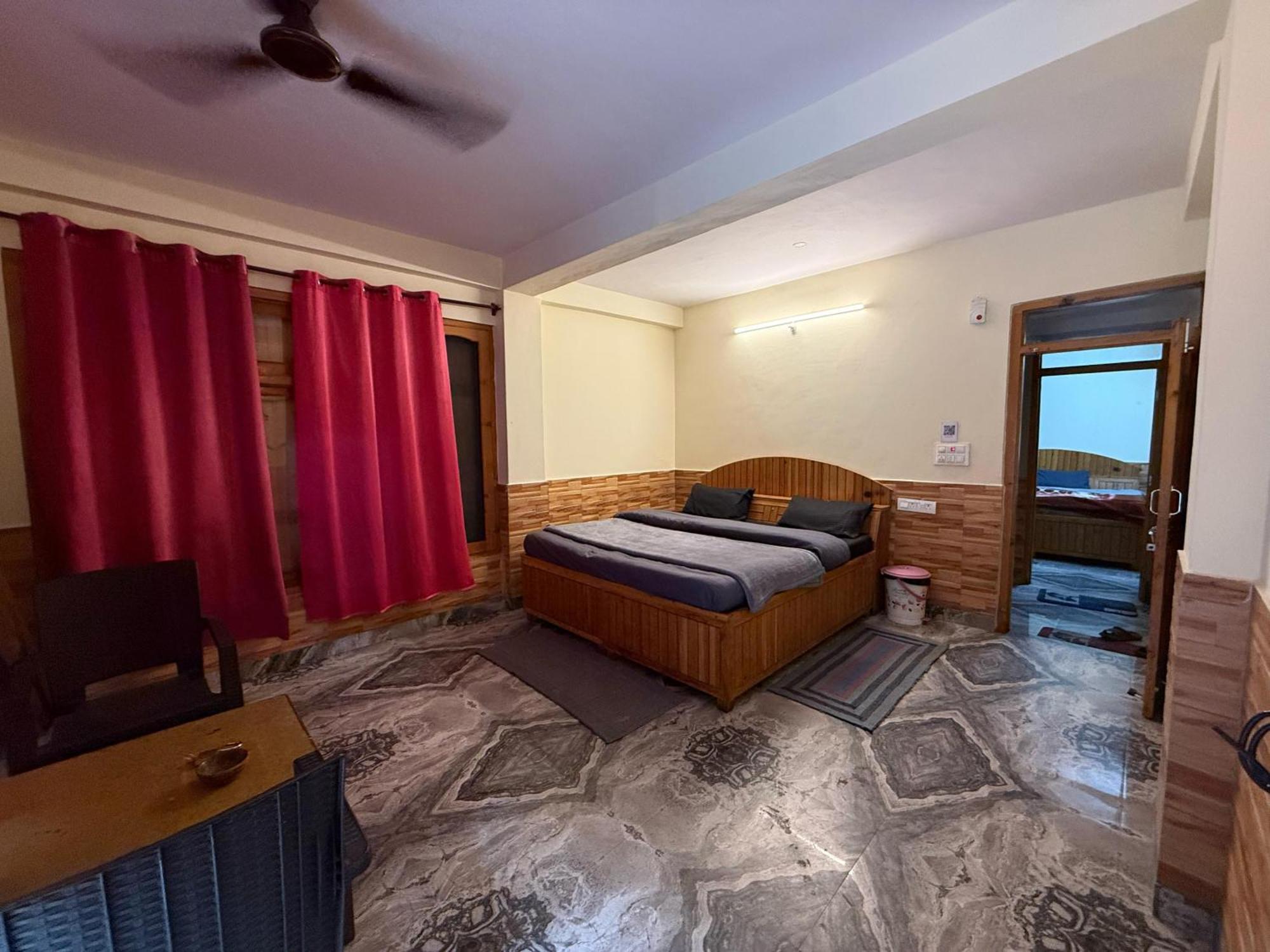 Flipsyde Retreat Otel Kasol Dış mekan fotoğraf